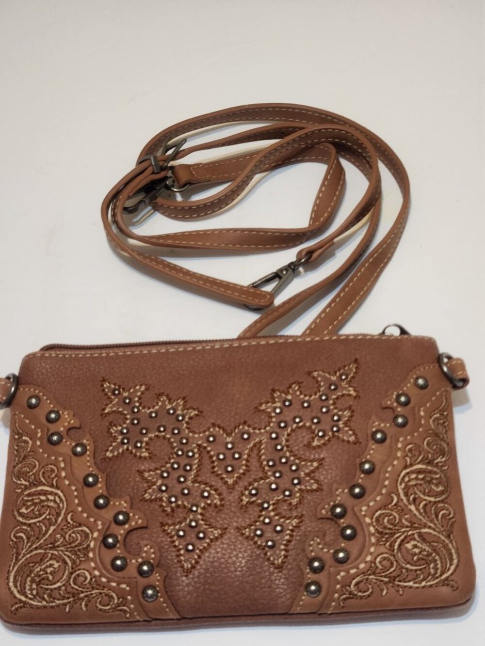 Montana West brand embroidered crossbody bag